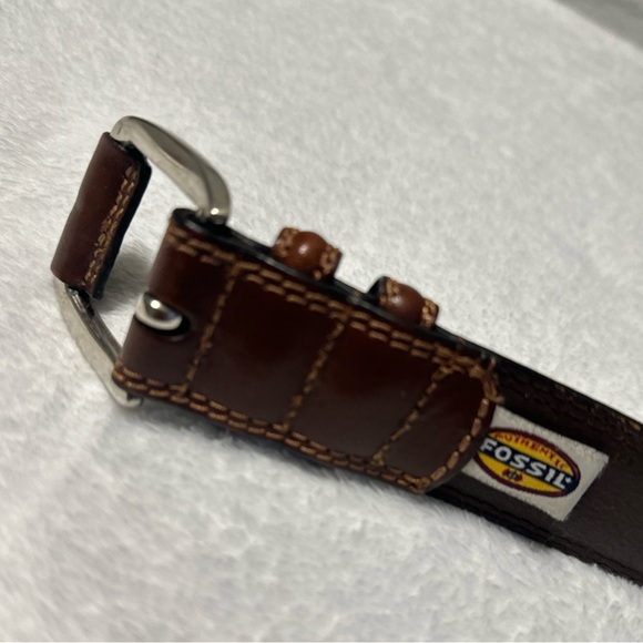 Fossil Medium Brown Leather Belt
Size 40 - Picture 2 of 5